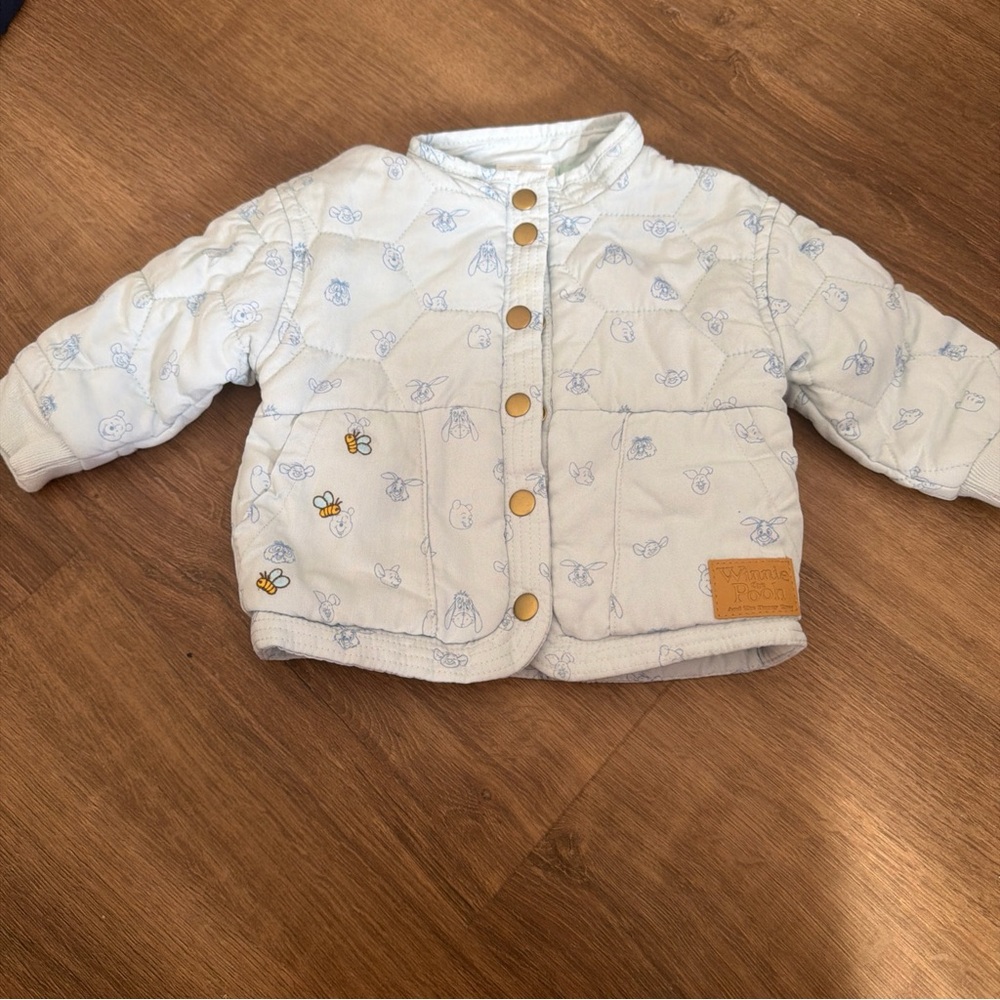 Winnie the Pooh Disney 9-12 M Puffer Jacket - Scene inside jacket